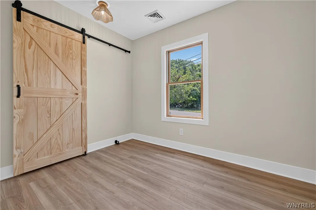 185 Hamburg Street, Buffalo, New York 14204, Buffalo, New York 14204, 3 Bedrooms Bedrooms, 5 Rooms Rooms,1 BathroomBathrooms,Residential,For Sale,185 Hamburg Street, Buffalo, New York 14204,0,B1697294
