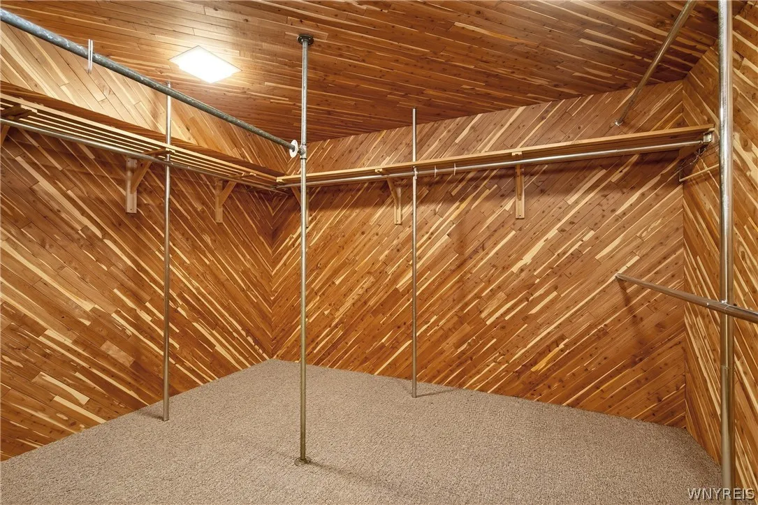 45 Red Wing Court, Amherst, New York 14051, Amherst, New York 14051, 3 Bedrooms Bedrooms, 13 Rooms Rooms,3 BathroomsBathrooms,Residential,For Sale,45 Red Wing Court, Amherst, New York 14051,0,B1682030