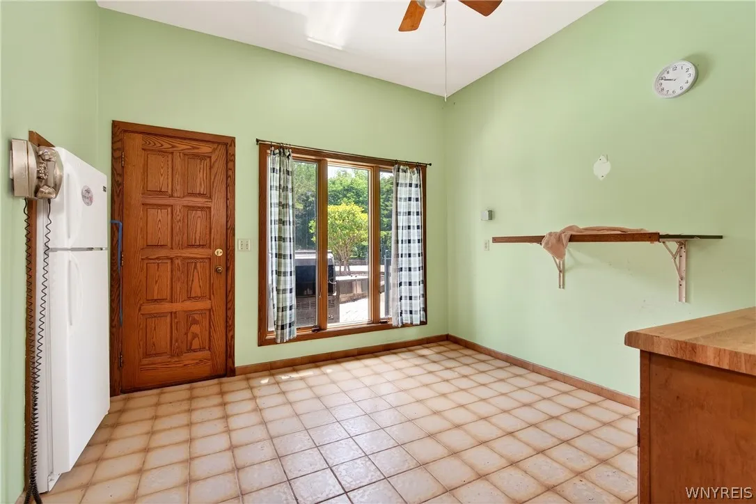 45 Red Wing Court, Amherst, New York 14051, Amherst, New York 14051, 3 Bedrooms Bedrooms, 13 Rooms Rooms,3 BathroomsBathrooms,Residential,For Sale,45 Red Wing Court, Amherst, New York 14051,0,B1682030