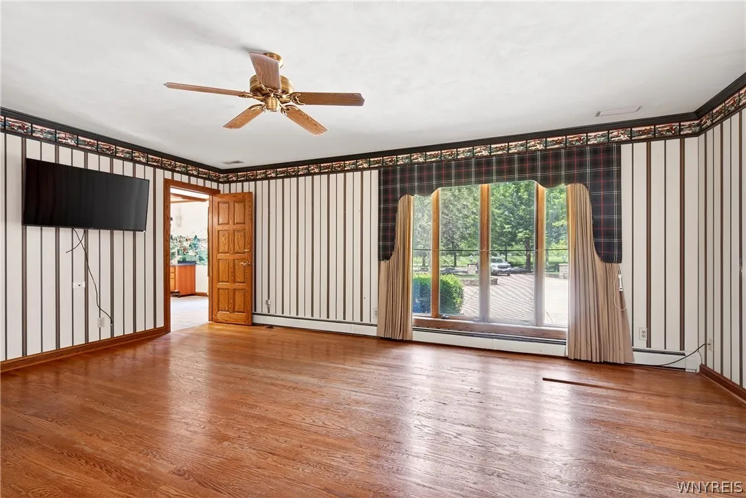 45 Red Wing Court, Amherst, New York 14051, Amherst, New York 14051, 3 Bedrooms Bedrooms, 13 Rooms Rooms,3 BathroomsBathrooms,Residential,For Sale,45 Red Wing Court, Amherst, New York 14051,0,B1682030