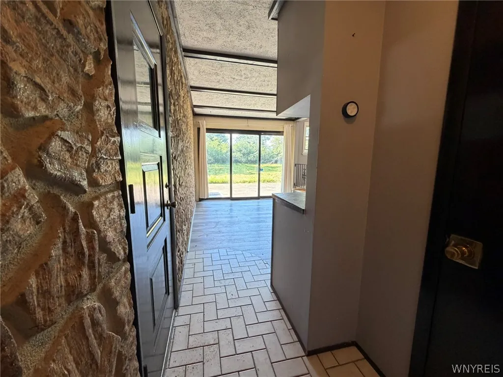 129 Maple Road, Amherst, New York 14221, Amherst, New York 14221, 3 Bedrooms Bedrooms, 9 Rooms Rooms,1 BathroomBathrooms,Residential,For Sale,129 Maple Road, Amherst, New York 14221,0,B1698447