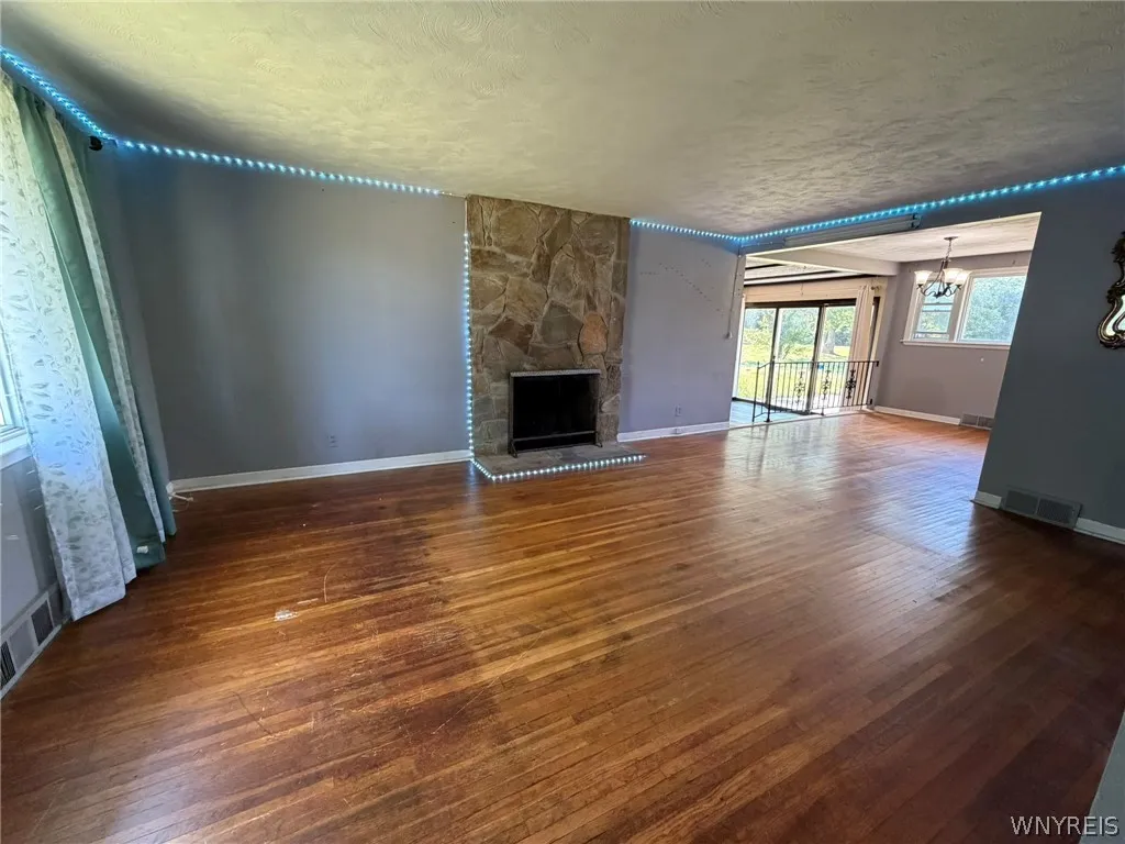 129 Maple Road, Amherst, New York 14221, Amherst, New York 14221, 3 Bedrooms Bedrooms, 9 Rooms Rooms,1 BathroomBathrooms,Residential,For Sale,129 Maple Road, Amherst, New York 14221,0,B1698447