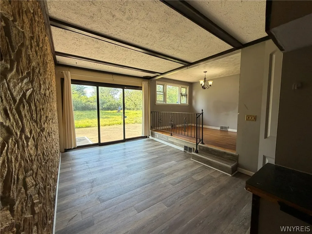 129 Maple Road, Amherst, New York 14221, Amherst, New York 14221, 3 Bedrooms Bedrooms, 9 Rooms Rooms,1 BathroomBathrooms,Residential,For Sale,129 Maple Road, Amherst, New York 14221,0,B1698447