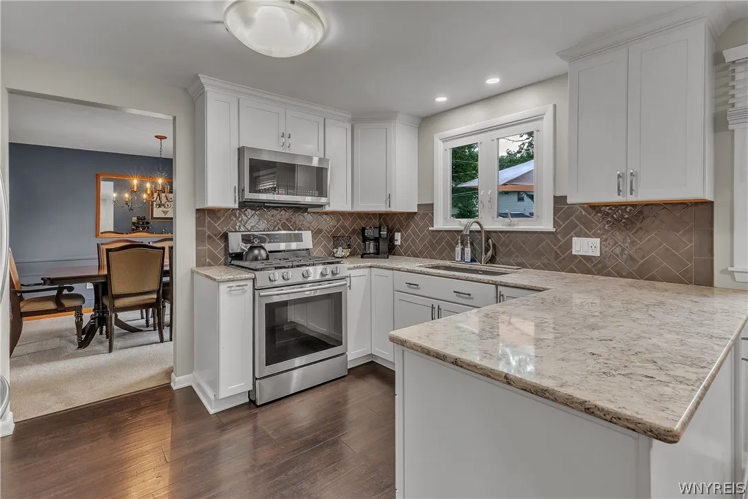 503 Fruitwood, Amherst, New York 14221, Amherst, New York 14221, 4 Bedrooms Bedrooms, 9 Rooms Rooms,1 BathroomBathrooms,Residential,For Sale,503 Fruitwood, Amherst, New York 14221,0,B1697405