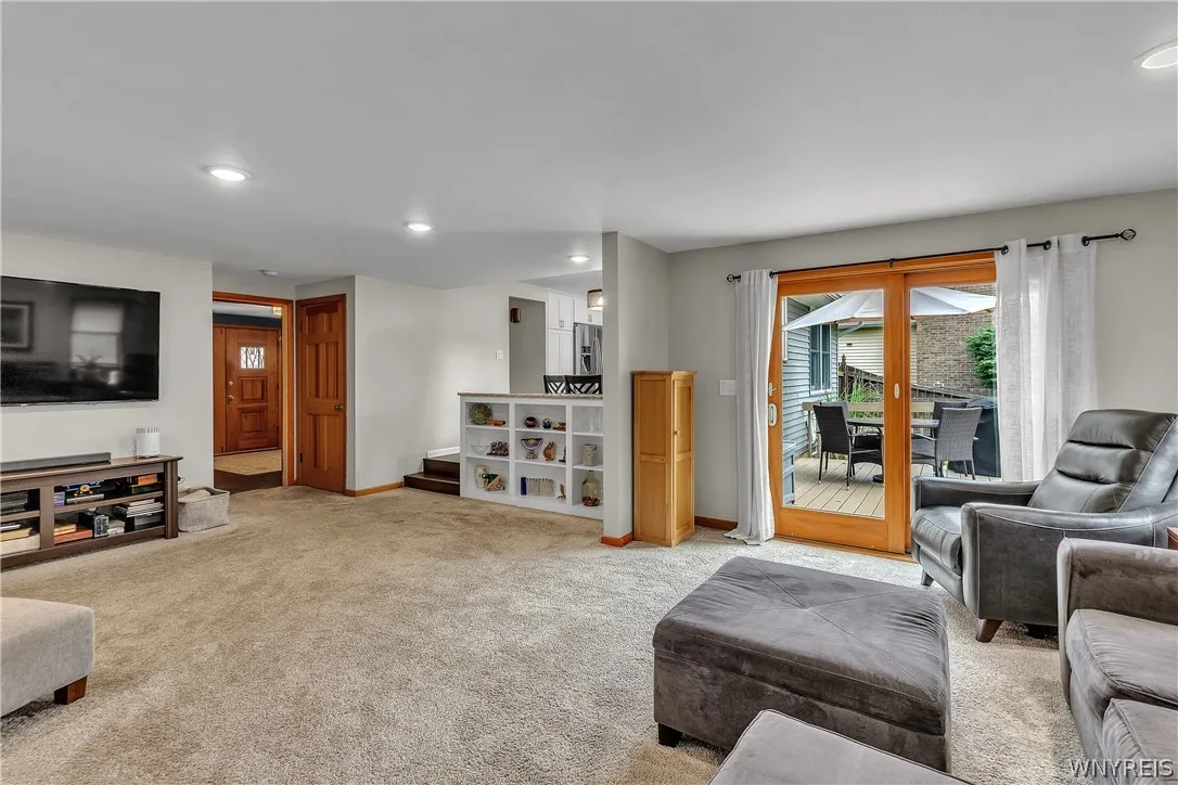 503 Fruitwood, Amherst, New York 14221, Amherst, New York 14221, 4 Bedrooms Bedrooms, 9 Rooms Rooms,1 BathroomBathrooms,Residential,For Sale,503 Fruitwood, Amherst, New York 14221,0,B1697405