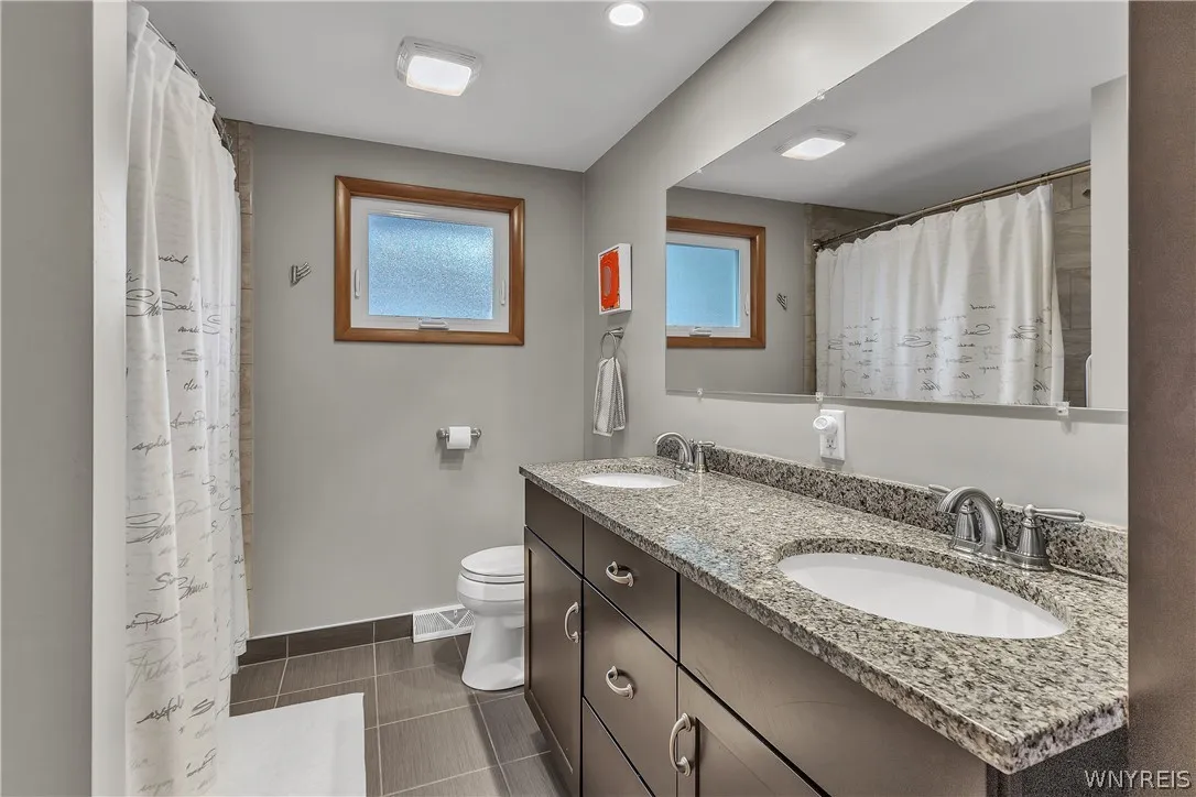 503 Fruitwood, Amherst, New York 14221, Amherst, New York 14221, 4 Bedrooms Bedrooms, 9 Rooms Rooms,1 BathroomBathrooms,Residential,For Sale,503 Fruitwood, Amherst, New York 14221,0,B1697405