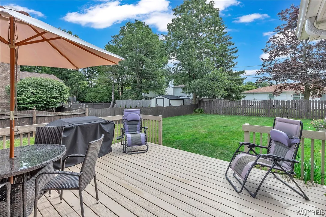 503 Fruitwood, Amherst, New York 14221, Amherst, New York 14221, 4 Bedrooms Bedrooms, 9 Rooms Rooms,1 BathroomBathrooms,Residential,For Sale,503 Fruitwood, Amherst, New York 14221,0,B1697405