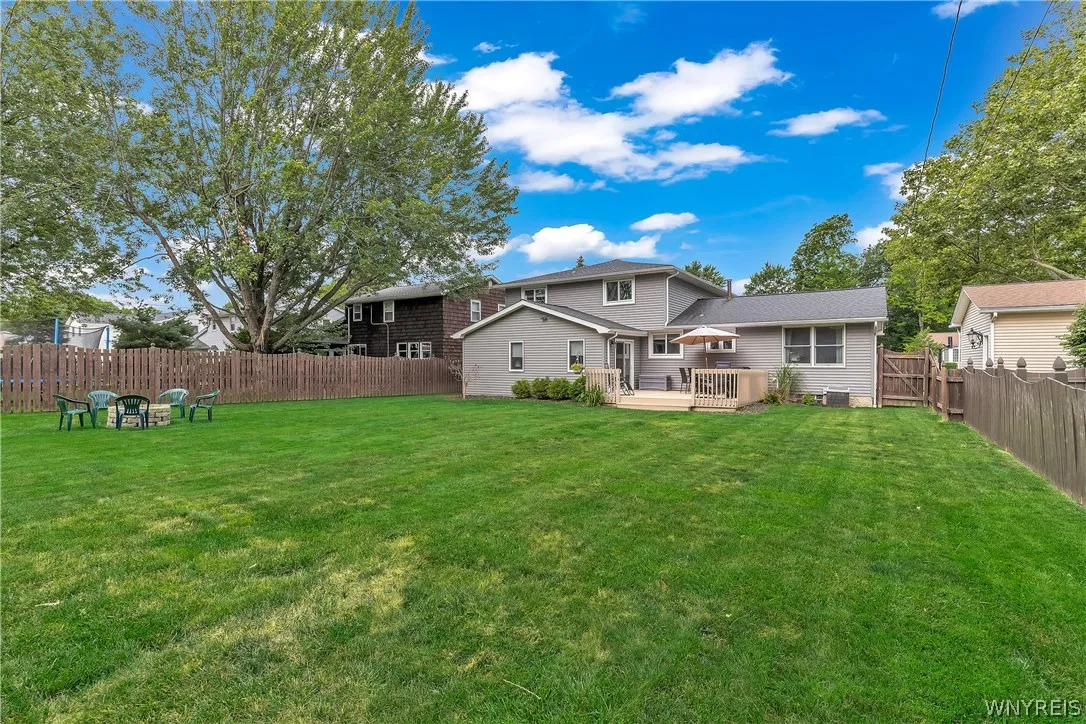 503 Fruitwood, Amherst, New York 14221, Amherst, New York 14221, 4 Bedrooms Bedrooms, 9 Rooms Rooms,1 BathroomBathrooms,Residential,For Sale,503 Fruitwood, Amherst, New York 14221,0,B1697405