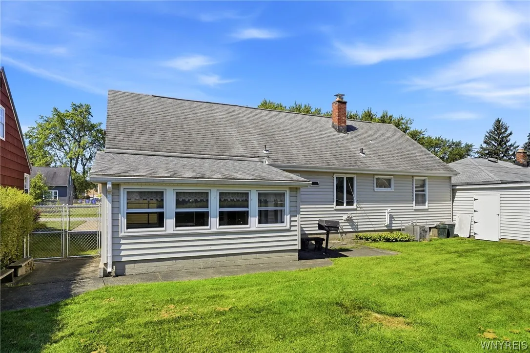 3311 Cox Drive, Hamburg, New York 14219, Hamburg, New York 14219, 3 Bedrooms Bedrooms, 8 Rooms Rooms,1 BathroomBathrooms,Residential,For Sale,3311 Cox Drive, Hamburg, New York 14219,0,B1697785