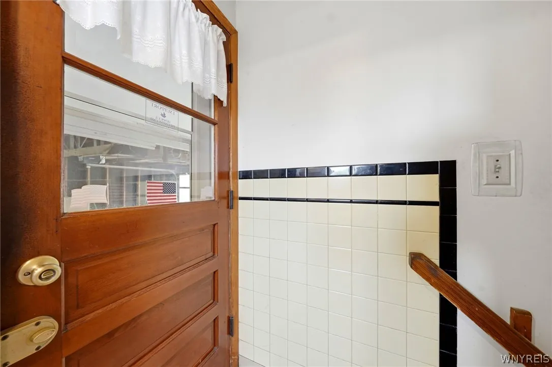 3311 Cox Drive, Hamburg, New York 14219, Hamburg, New York 14219, 3 Bedrooms Bedrooms, 8 Rooms Rooms,1 BathroomBathrooms,Residential,For Sale,3311 Cox Drive, Hamburg, New York 14219,0,B1697785