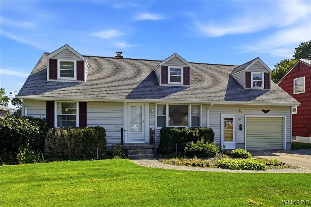 3311 Cox Drive, Hamburg, New York 14219, Hamburg, New York 14219, 3 Bedrooms Bedrooms, 8 Rooms Rooms,1 BathroomBathrooms,Residential,For Sale,3311 Cox Drive, Hamburg, New York 14219,0,B1697785