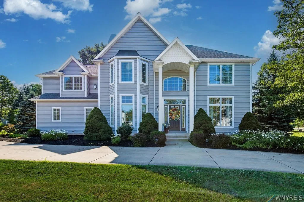 177 Promenade Lane, Amherst, New York 14221, Amherst, New York 14221, 4 Bedrooms Bedrooms, 9 Rooms Rooms,3 BathroomsBathrooms,Residential,For Sale,177 Promenade Lane, Amherst, New York 14221,0,B1698501