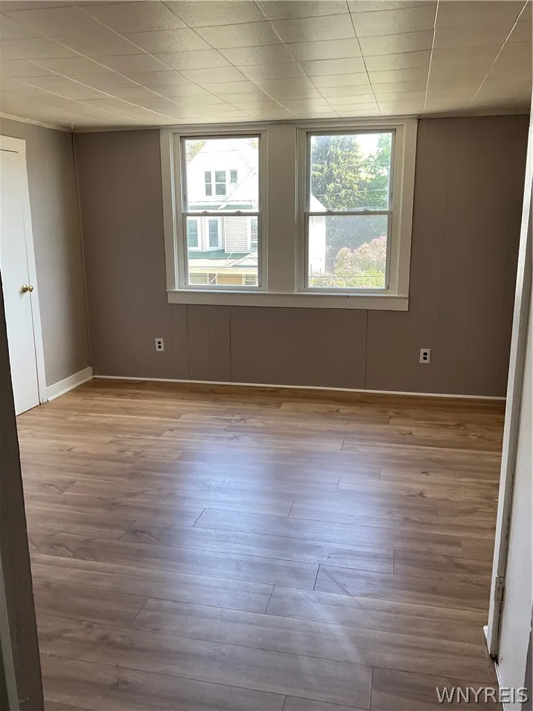 42 Princeton Place, Buffalo, New York 14210, Buffalo, New York 14210, 3 Bedrooms Bedrooms, ,2 BathroomsBathrooms,Residential,For Sale,42 Princeton Place, Buffalo, New York 14210,0,B1698363