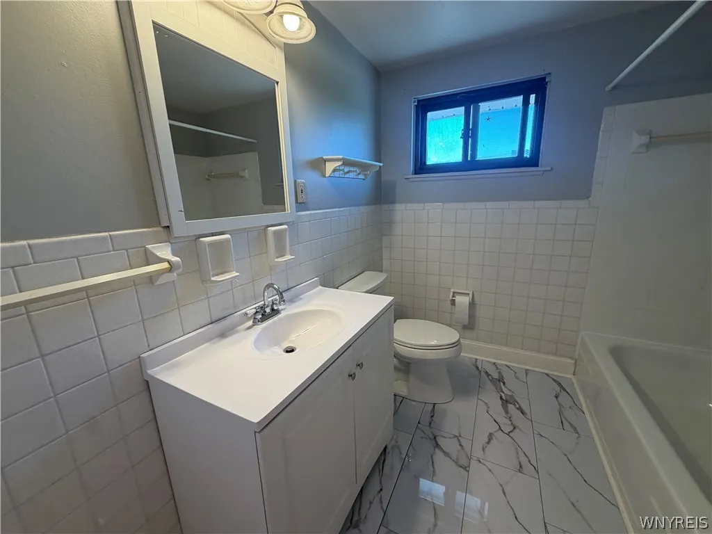 1699 Orchard Park Road, West Seneca, New York 1422, West Seneca, New York 14224, 2 Bedrooms Bedrooms, 6 Rooms Rooms,1 BathroomBathrooms,Residential,For Sale,1699 Orchard Park Road, West Seneca, New York 1422,0,B1698571