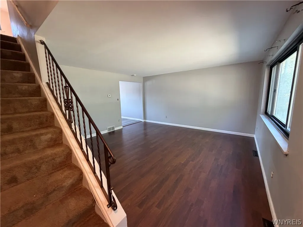 1699 Orchard Park Road, West Seneca, New York 1422, West Seneca, New York 14224, 2 Bedrooms Bedrooms, 6 Rooms Rooms,1 BathroomBathrooms,Residential,For Sale,1699 Orchard Park Road, West Seneca, New York 1422,0,B1698571