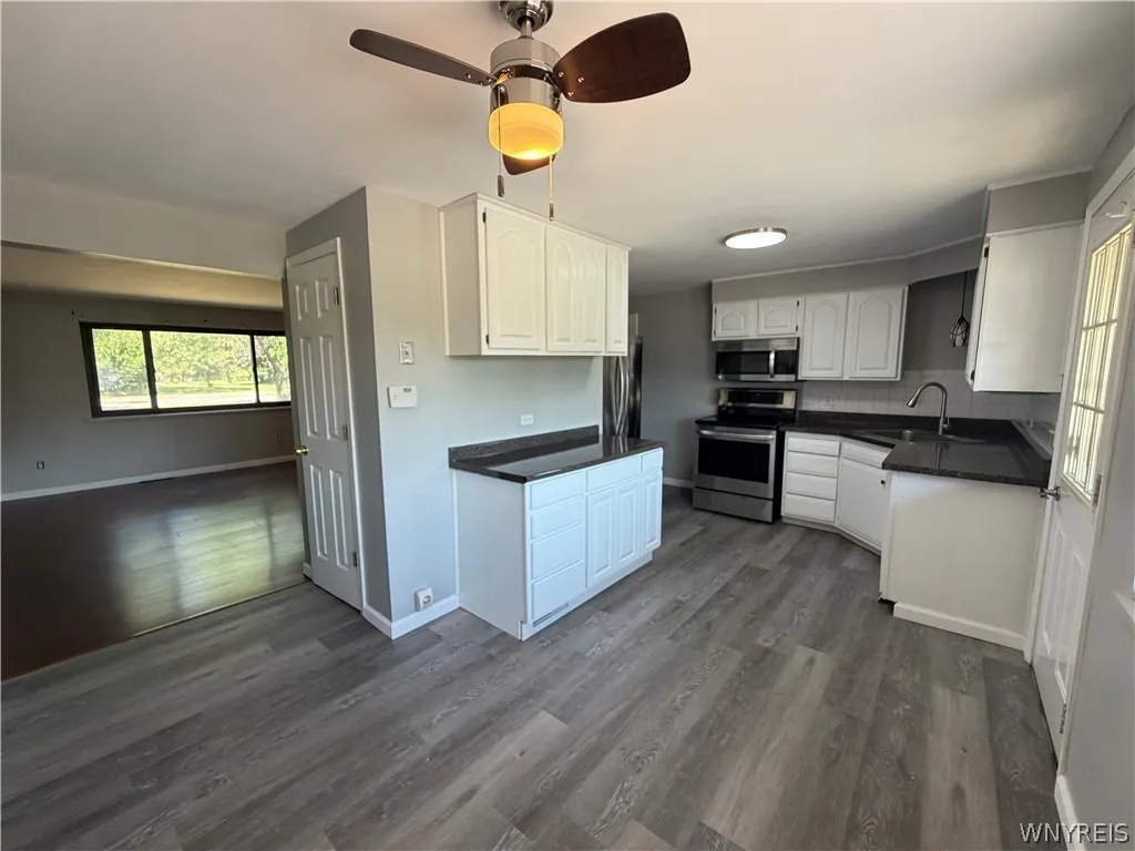 1699 Orchard Park Road, West Seneca, New York 1422, West Seneca, New York 14224, 2 Bedrooms Bedrooms, 6 Rooms Rooms,1 BathroomBathrooms,Residential,For Sale,1699 Orchard Park Road, West Seneca, New York 1422,0,B1698571