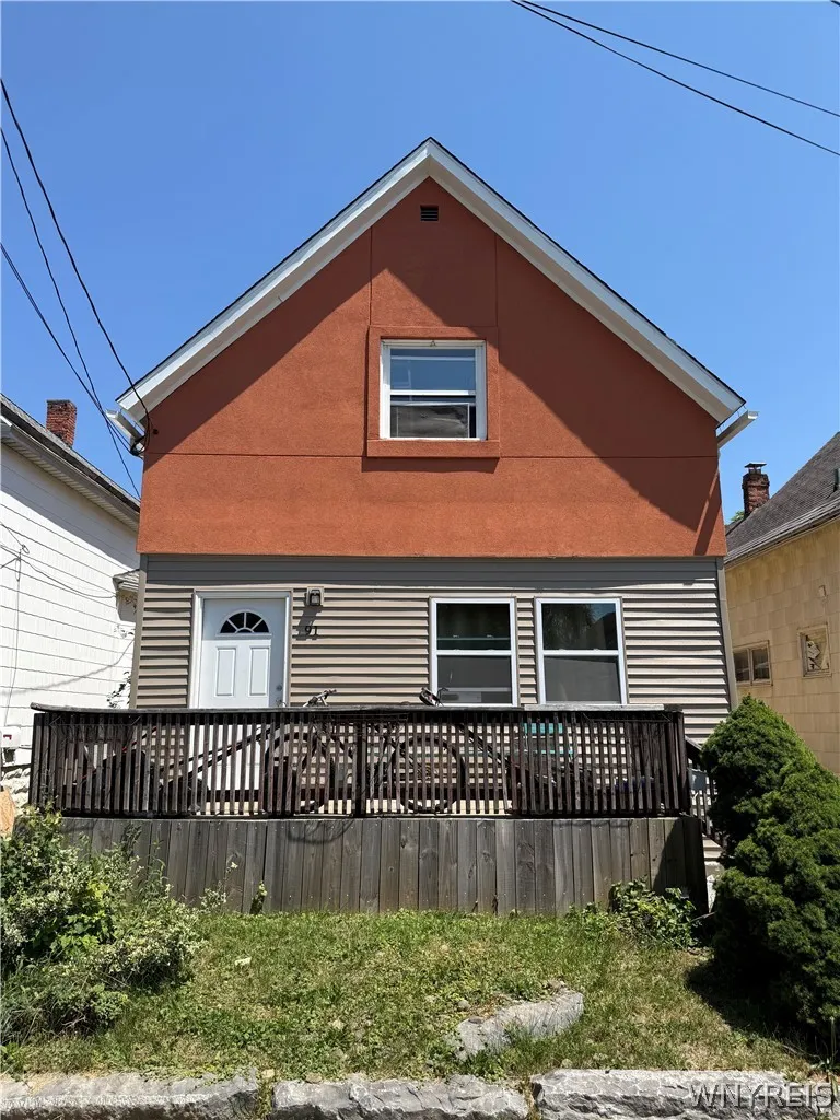 91 Weiss Street, Buffalo, New York 14206, Buffalo, New York 14206, 4 Bedrooms Bedrooms, ,2 BathroomsBathrooms,Residential,For Sale,91 Weiss Street, Buffalo, New York 14206,0,B1698614