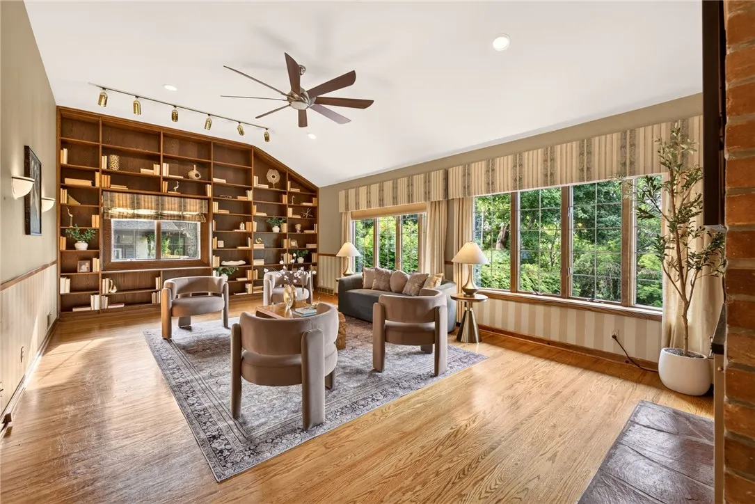 135 Orchard Park Boulevard, Irondequoit, New York, Irondequoit, New York 14609, 4 Bedrooms Bedrooms, 8 Rooms Rooms,3 BathroomsBathrooms,Residential,For Sale,135 Orchard Park Boulevard, Irondequoit, New York ,0,R1698643