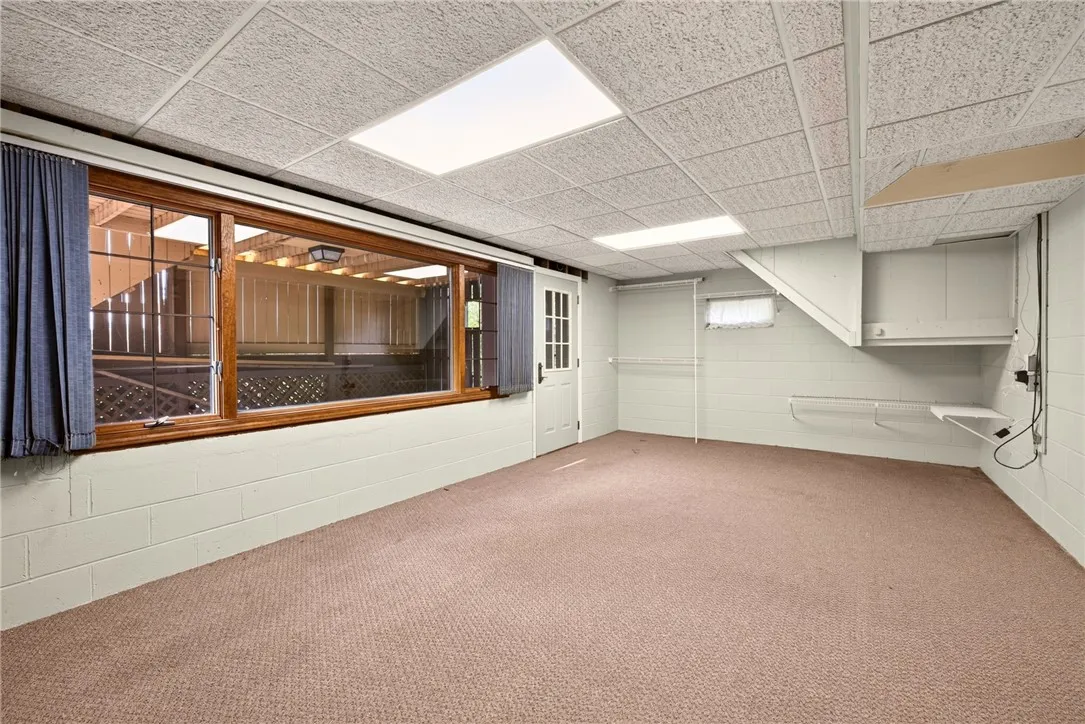 135 Orchard Park Boulevard, Irondequoit, New York, Irondequoit, New York 14609, 4 Bedrooms Bedrooms, 8 Rooms Rooms,3 BathroomsBathrooms,Residential,For Sale,135 Orchard Park Boulevard, Irondequoit, New York ,0,R1698643
