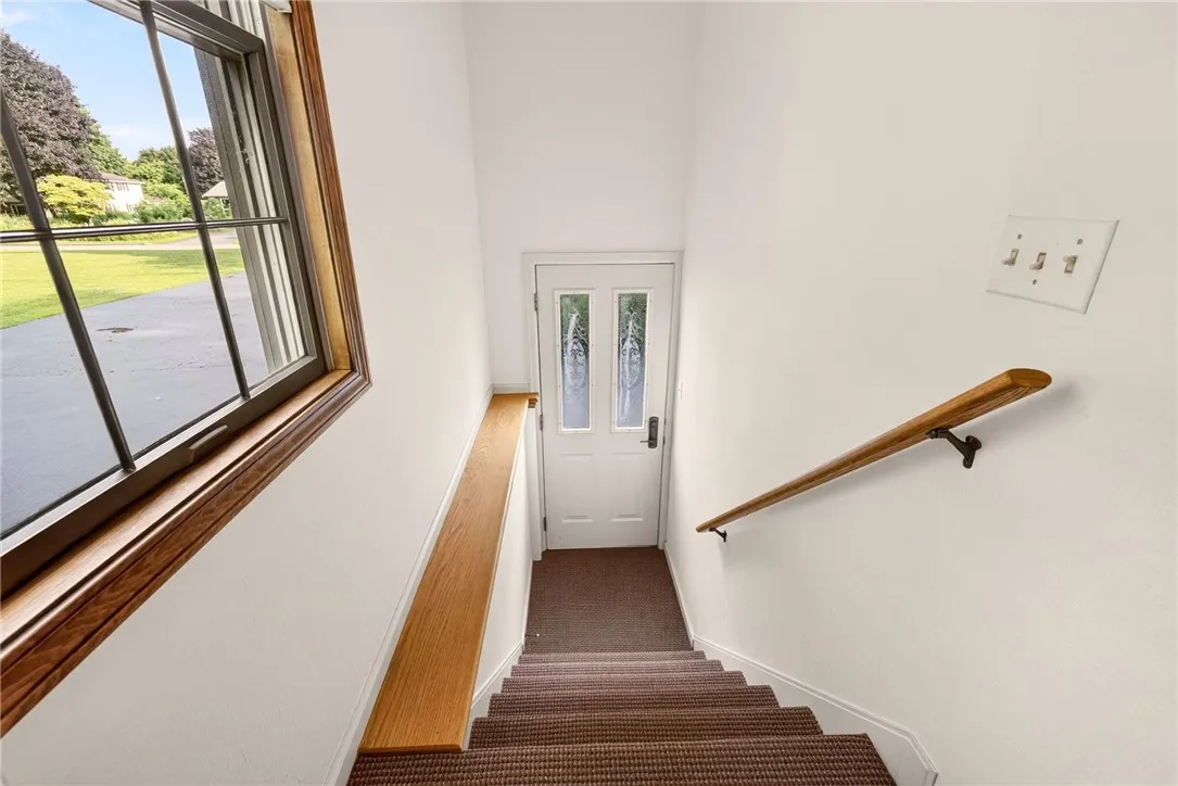 135 Orchard Park Boulevard, Irondequoit, New York, Irondequoit, New York 14609, 4 Bedrooms Bedrooms, 8 Rooms Rooms,3 BathroomsBathrooms,Residential,For Sale,135 Orchard Park Boulevard, Irondequoit, New York ,0,R1698643