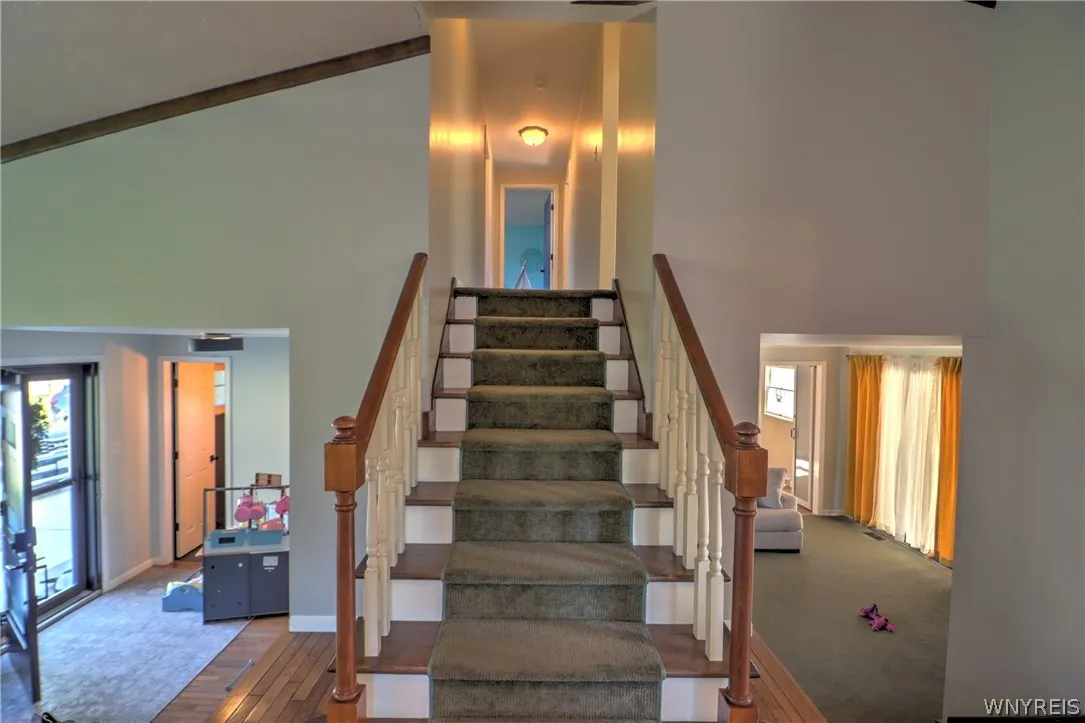 84 Regency Drive, Grand Island, New York 14072, Grand Island, New York 14072, 3 Bedrooms Bedrooms, 9 Rooms Rooms,2 BathroomsBathrooms,Residential,For Sale,84 Regency Drive, Grand Island, New York 14072,0,B1698377