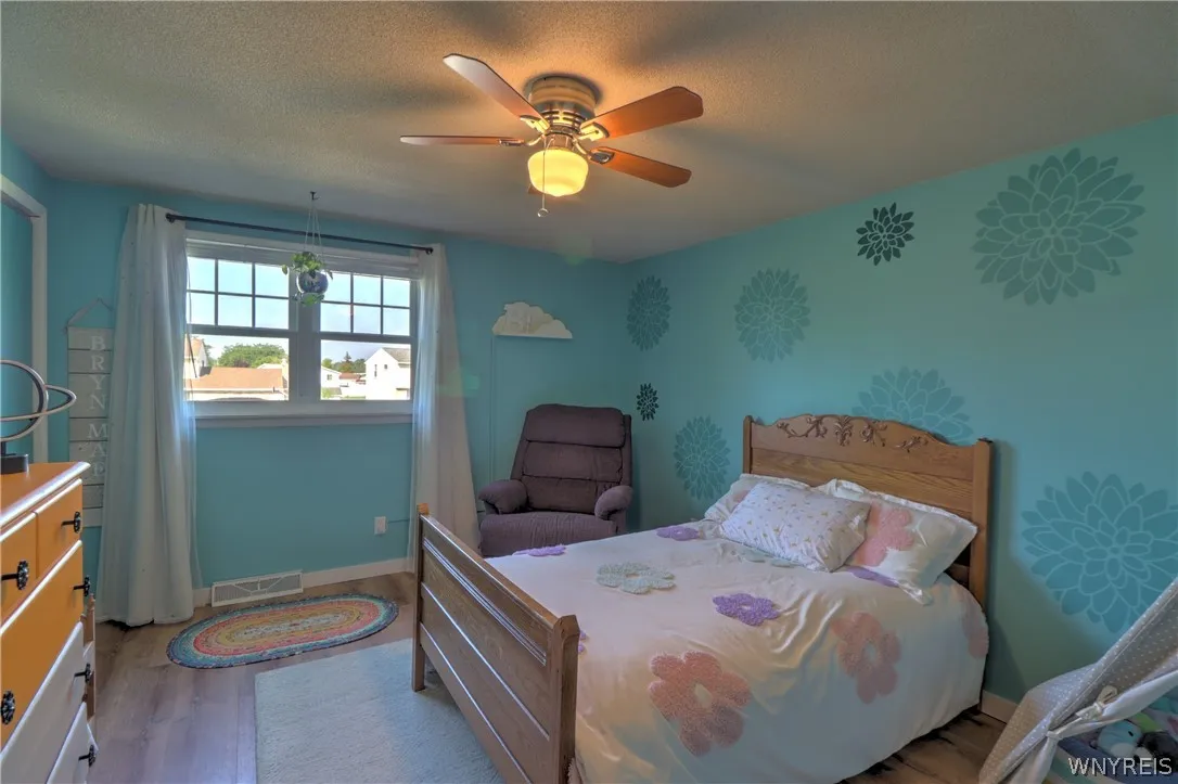84 Regency Drive, Grand Island, New York 14072, Grand Island, New York 14072, 3 Bedrooms Bedrooms, 9 Rooms Rooms,2 BathroomsBathrooms,Residential,For Sale,84 Regency Drive, Grand Island, New York 14072,0,B1698377