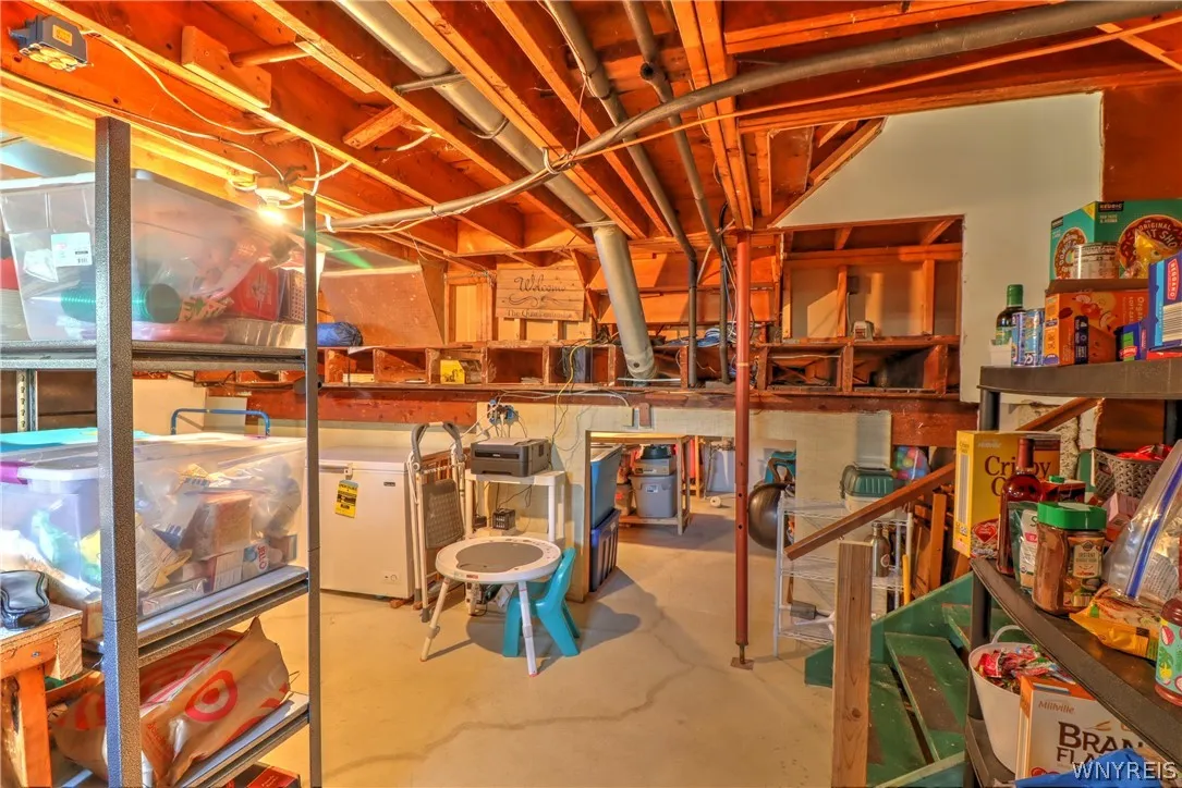 84 Regency Drive, Grand Island, New York 14072, Grand Island, New York 14072, 3 Bedrooms Bedrooms, 9 Rooms Rooms,2 BathroomsBathrooms,Residential,For Sale,84 Regency Drive, Grand Island, New York 14072,0,B1698377