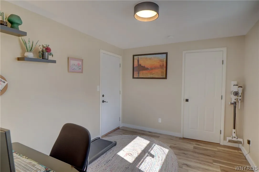 84 Regency Drive, Grand Island, New York 14072, Grand Island, New York 14072, 3 Bedrooms Bedrooms, 9 Rooms Rooms,2 BathroomsBathrooms,Residential,For Sale,84 Regency Drive, Grand Island, New York 14072,0,B1698377