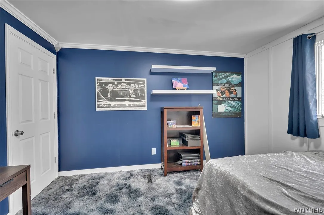 9230 Valley Stream Road, Clarence, New York 14031, Clarence, New York 14031, 5 Bedrooms Bedrooms, 8 Rooms Rooms,2 BathroomsBathrooms,Residential,For Sale,9230 Valley Stream Road, Clarence, New York 14031,0,B1698442