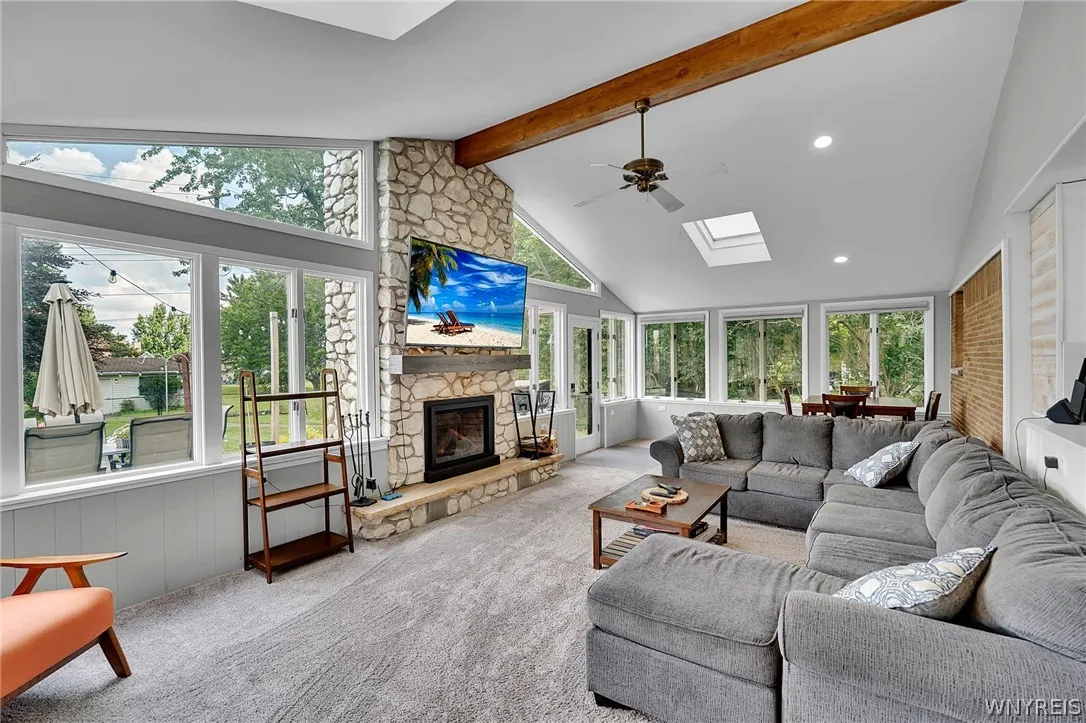 9230 Valley Stream Road, Clarence, New York 14031, Clarence, New York 14031, 5 Bedrooms Bedrooms, 8 Rooms Rooms,2 BathroomsBathrooms,Residential,For Sale,9230 Valley Stream Road, Clarence, New York 14031,0,B1698442