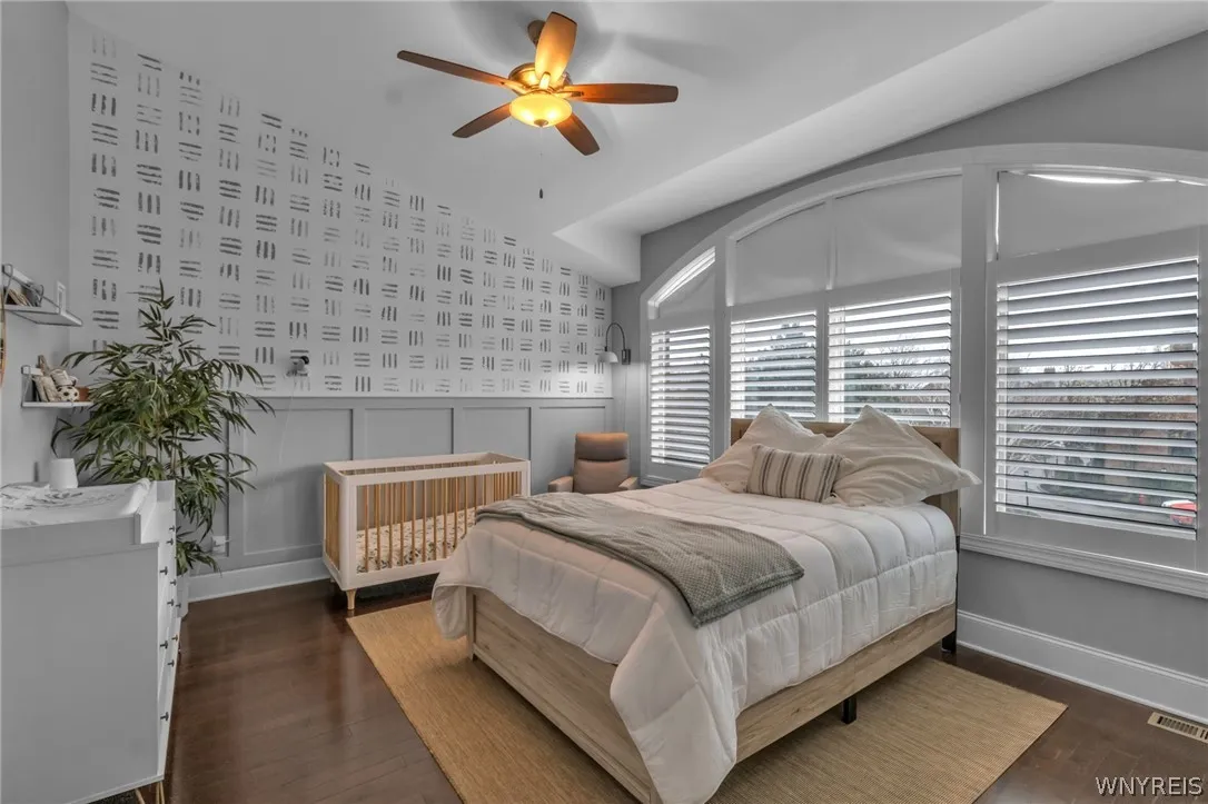 37 Ojibwa Circle, Buffalo, New York 14202, Buffalo, New York 14202, 2 Bedrooms Bedrooms, 6 Rooms Rooms,2 BathroomsBathrooms,Residential,For Sale,37 Ojibwa Circle, Buffalo, New York 14202,0,B1696142
