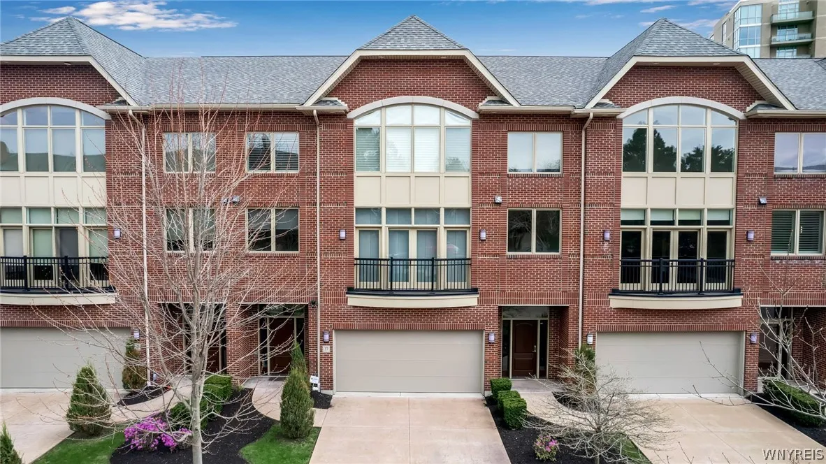 37 Ojibwa Circle, Buffalo, New York 14202, Buffalo, New York 14202, 2 Bedrooms Bedrooms, 6 Rooms Rooms,2 BathroomsBathrooms,Residential,For Sale,37 Ojibwa Circle, Buffalo, New York 14202,0,B1696142 37 Ojibwa Circle, Buffalo, New York 14202, Buffalo, New York 14202, 2 Bedrooms Bedrooms, 6 Rooms Rooms,2 BathroomsBathrooms,Residential,For Sale,37 Ojibwa Circle, Buffalo, New York 14202,0,B1696142
