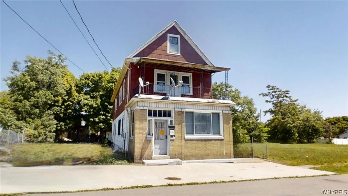 425 Johnson Street, Buffalo, New York 14211, Buffalo, New York 14211, 3 Bedrooms Bedrooms, 6 Rooms Rooms,1 BathroomBathrooms,Residential Lease,For Rent,425 Johnson Street, Buffalo, New York 14211,0,B1698794