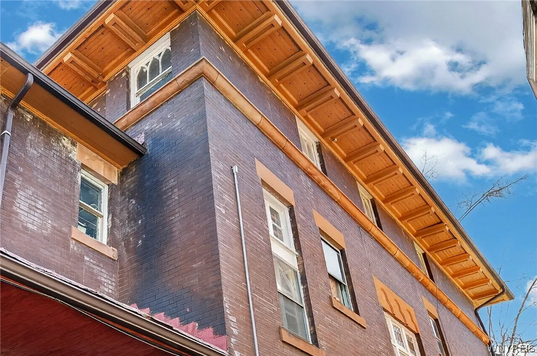 333 Elmwood Avenue, Buffalo, New York 14222, Buffalo, New York 14222, ,Commercial Sale,For Sale,333 Elmwood Avenue, Buffalo, New York 14222,0,B1698331