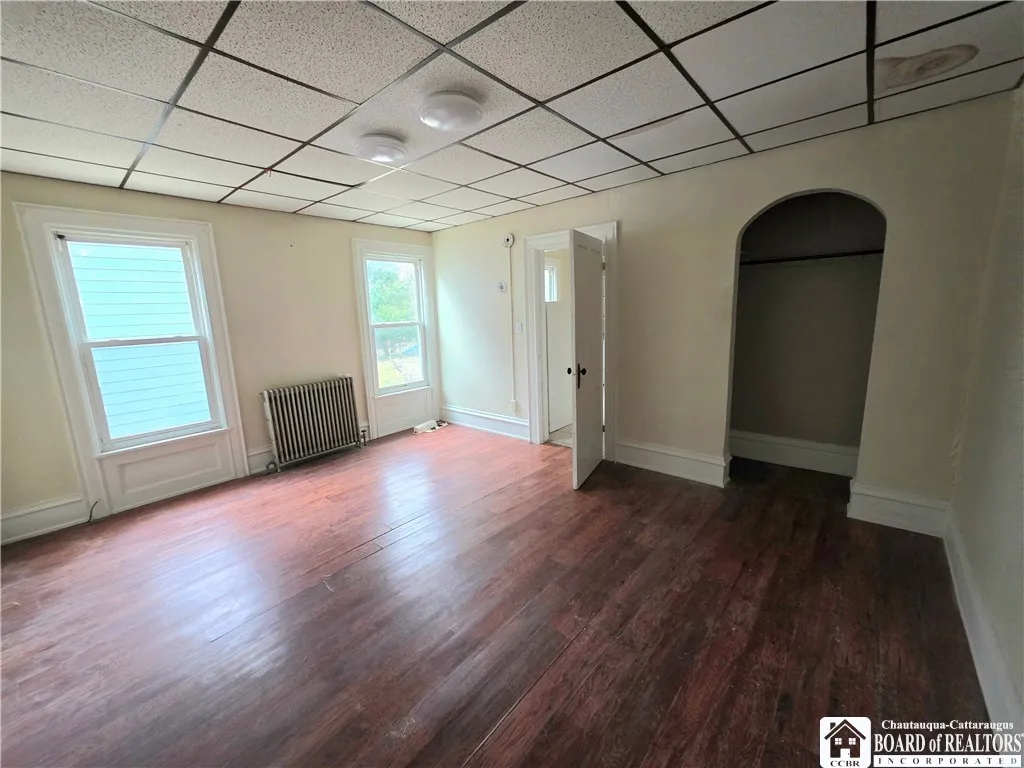 329 Crossman Street, Jamestown, New York 14701, Jamestown, New York 14701, 1 Bedroom Bedrooms, 3 Rooms Rooms,1 BathroomBathrooms,Residential Lease,For Rent,329 Crossman Street, Jamestown, New York 14701,0,R1698803