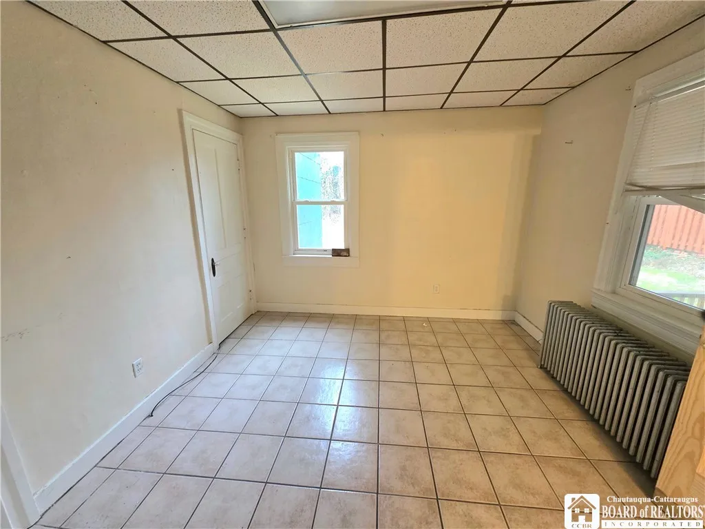 329 Crossman Street, Jamestown, New York 14701, Jamestown, New York 14701, 1 Bedroom Bedrooms, 3 Rooms Rooms,1 BathroomBathrooms,Residential Lease,For Rent,329 Crossman Street, Jamestown, New York 14701,0,R1698803