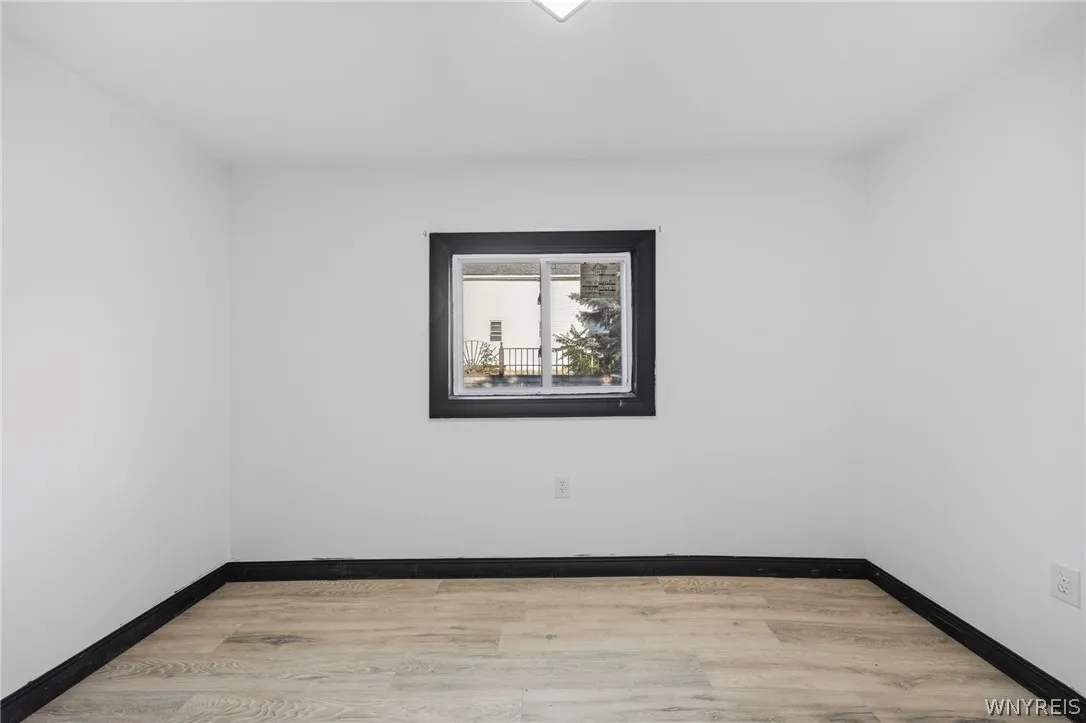 78 Appenheimer Avenue, Buffalo, New York 14214, Buffalo, New York 14214, 5 Bedrooms Bedrooms, ,2 BathroomsBathrooms,Residential,For Sale,78 Appenheimer Avenue, Buffalo, New York 14214,0,B1698829