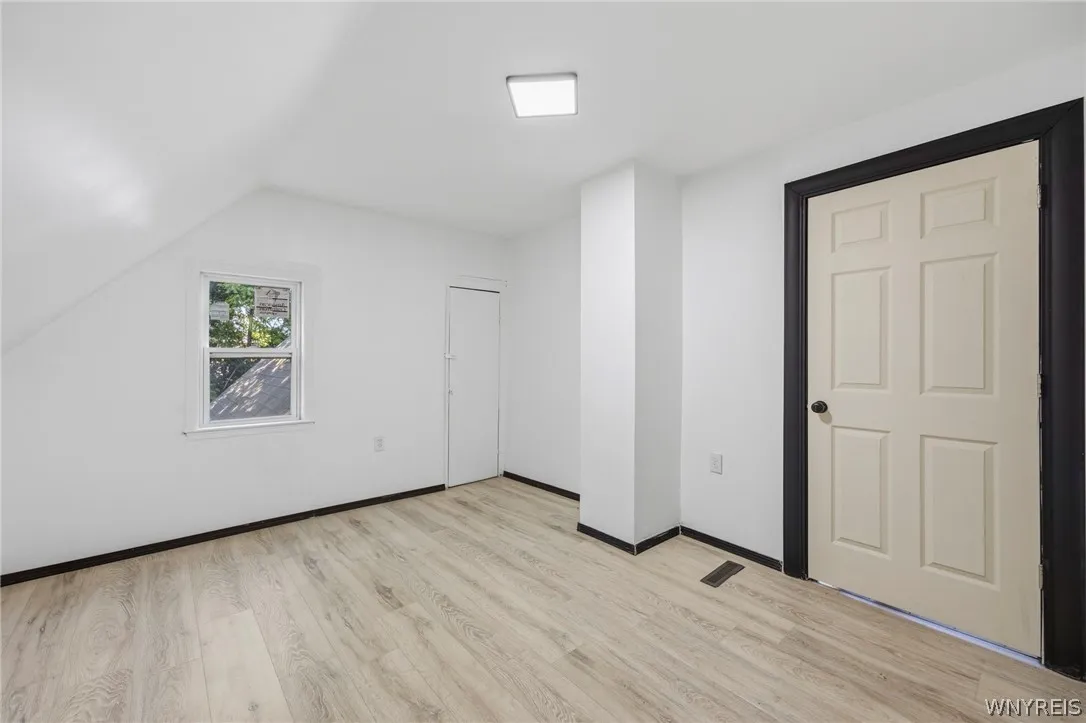 78 Appenheimer Avenue, Buffalo, New York 14214, Buffalo, New York 14214, 5 Bedrooms Bedrooms, ,2 BathroomsBathrooms,Residential,For Sale,78 Appenheimer Avenue, Buffalo, New York 14214,0,B1698829