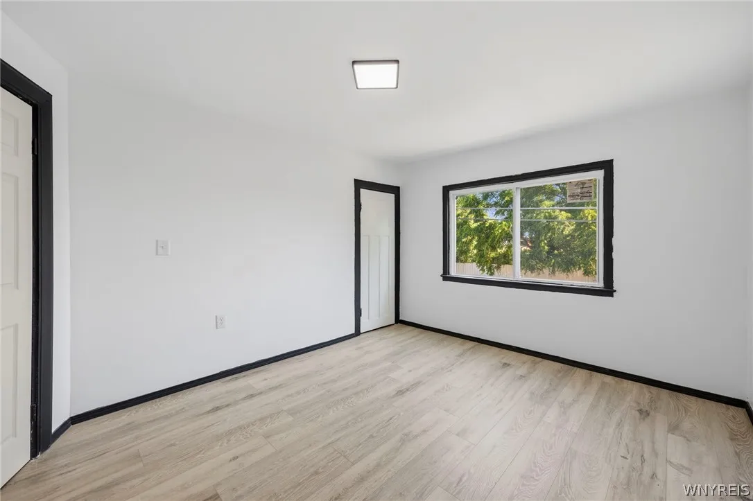 78 Appenheimer Avenue, Buffalo, New York 14214, Buffalo, New York 14214, 5 Bedrooms Bedrooms, ,2 BathroomsBathrooms,Residential,For Sale,78 Appenheimer Avenue, Buffalo, New York 14214,0,B1698829