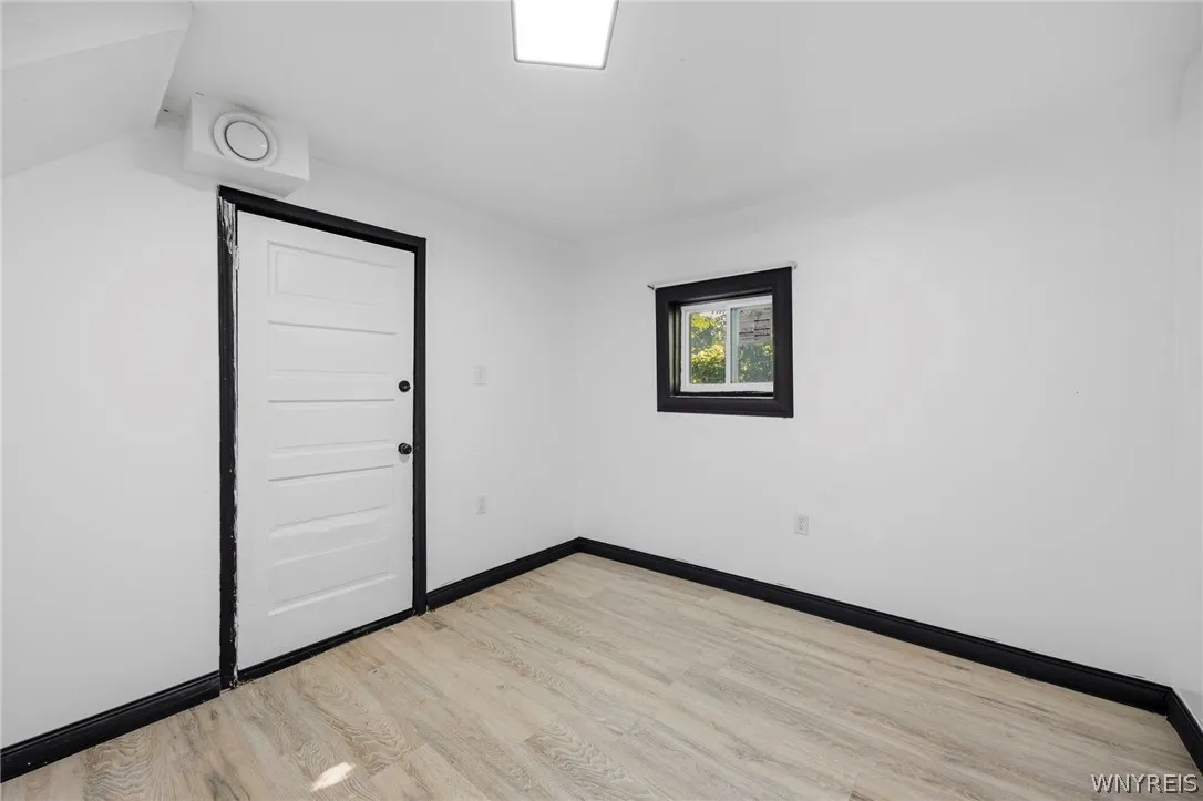 78 Appenheimer Avenue, Buffalo, New York 14214, Buffalo, New York 14214, 5 Bedrooms Bedrooms, ,2 BathroomsBathrooms,Residential,For Sale,78 Appenheimer Avenue, Buffalo, New York 14214,0,B1698829