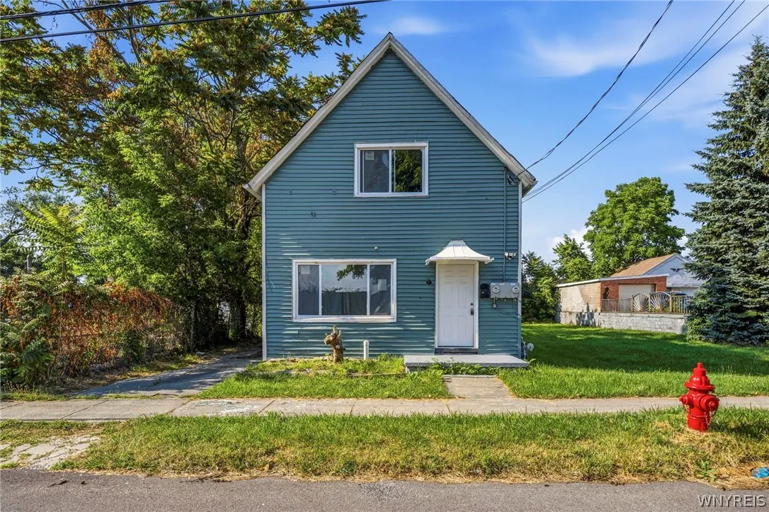 78 Appenheimer Avenue, Buffalo, New York 14214, Buffalo, New York 14214, 5 Bedrooms Bedrooms, ,2 BathroomsBathrooms,Residential,For Sale,78 Appenheimer Avenue, Buffalo, New York 14214,0,B1698829