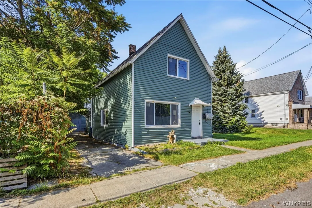 78 Appenheimer Avenue, Buffalo, New York 14214, Buffalo, New York 14214, 5 Bedrooms Bedrooms, ,2 BathroomsBathrooms,Residential,For Sale,78 Appenheimer Avenue, Buffalo, New York 14214,0,B1698829
