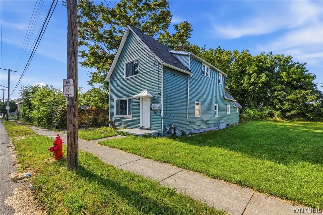 78 Appenheimer Avenue, Buffalo, New York 14214, Buffalo, New York 14214, 5 Bedrooms Bedrooms, ,2 BathroomsBathrooms,Residential,For Sale,78 Appenheimer Avenue, Buffalo, New York 14214,0,B1698829
