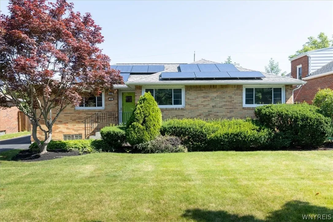 40 Lennox Avenue, Amherst, New York 14226, Amherst, New York 14226, 3 Bedrooms Bedrooms, 6 Rooms Rooms,1 BathroomBathrooms,Residential,For Sale,40 Lennox Avenue, Amherst, New York 14226,0,B1698695