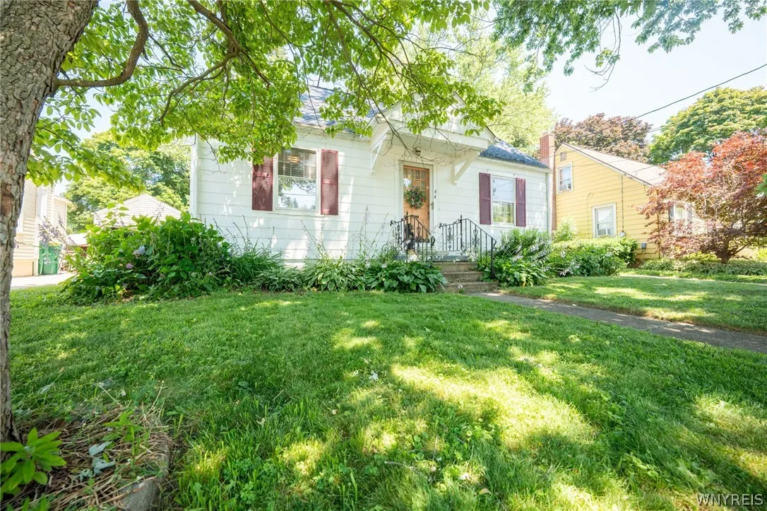 44 Beverly Place, Hamburg, New York 14075, Hamburg, New York 14075, 3 Bedrooms Bedrooms, 4 Rooms Rooms,1 BathroomBathrooms,Residential,For Sale,44 Beverly Place, Hamburg, New York 14075,0,B1698504