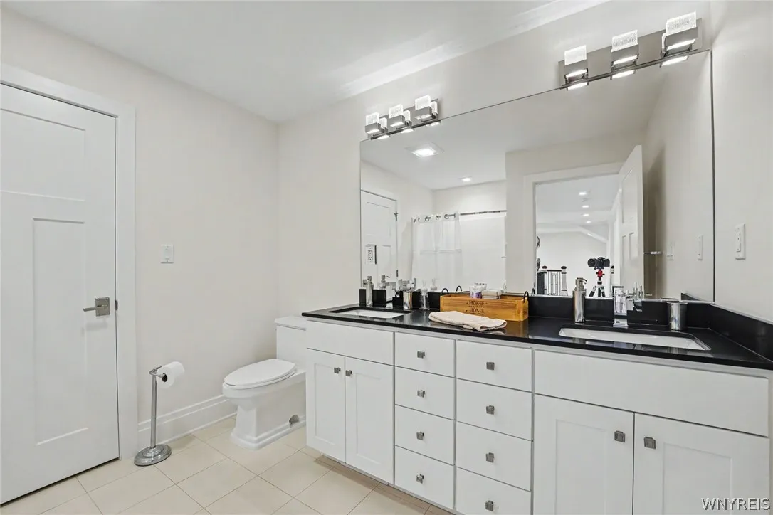 11831 Clarence Center Road, Newstead, New York 140, Newstead, New York 14001, 3 Bedrooms Bedrooms, 10 Rooms Rooms,3 BathroomsBathrooms,Residential,For Sale,11831 Clarence Center Road, Newstead, New York 140,0,B1697179