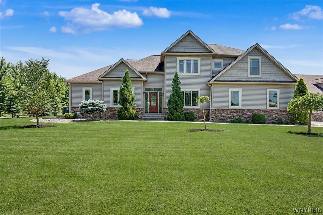 11831 Clarence Center Road, Newstead, New York 140, Newstead, New York 14001, 3 Bedrooms Bedrooms, 10 Rooms Rooms,3 BathroomsBathrooms,Residential,For Sale,11831 Clarence Center Road, Newstead, New York 140,0,B1697179