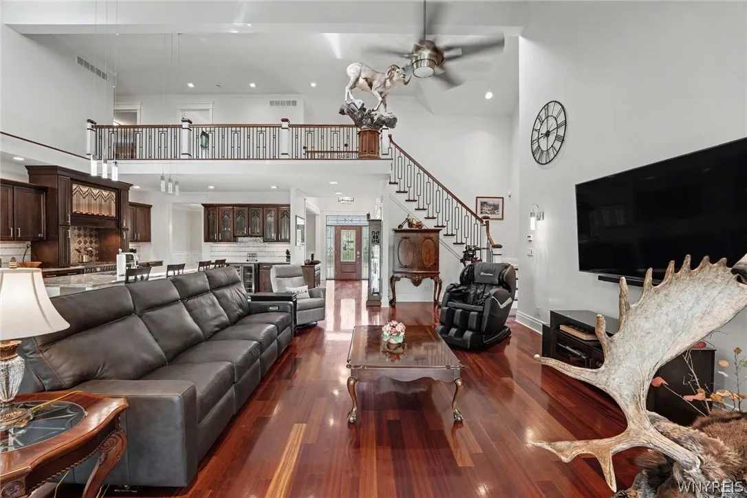 11831 Clarence Center Road, Newstead, New York 140, Newstead, New York 14001, 3 Bedrooms Bedrooms, 10 Rooms Rooms,3 BathroomsBathrooms,Residential,For Sale,11831 Clarence Center Road, Newstead, New York 140,0,B1697179