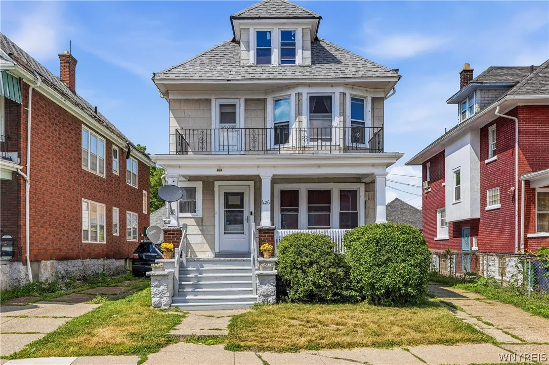 626 East Delavan Avenue N, Buffalo, New York 14211, Buffalo, New York 14211, 6 Bedrooms Bedrooms, ,2 BathroomsBathrooms,Residential,For Sale,626 East Delavan Avenue N, Buffalo, New York 14211,0,B1698763