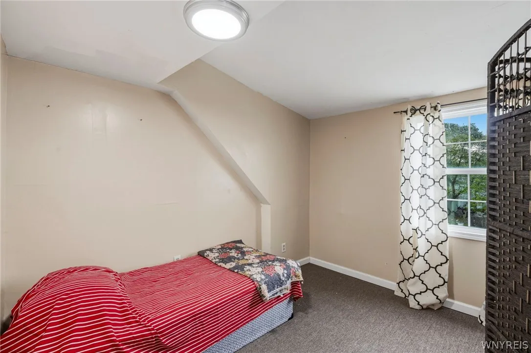 781 Northampton Street, Buffalo, New York 14211, Buffalo, New York 14211, 7 Bedrooms Bedrooms, ,3 BathroomsBathrooms,Residential,For Sale,781 Northampton Street, Buffalo, New York 14211,0,B1698880